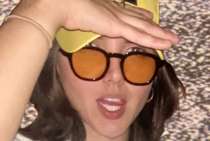 Sur la photo : l'artiste locale maedae